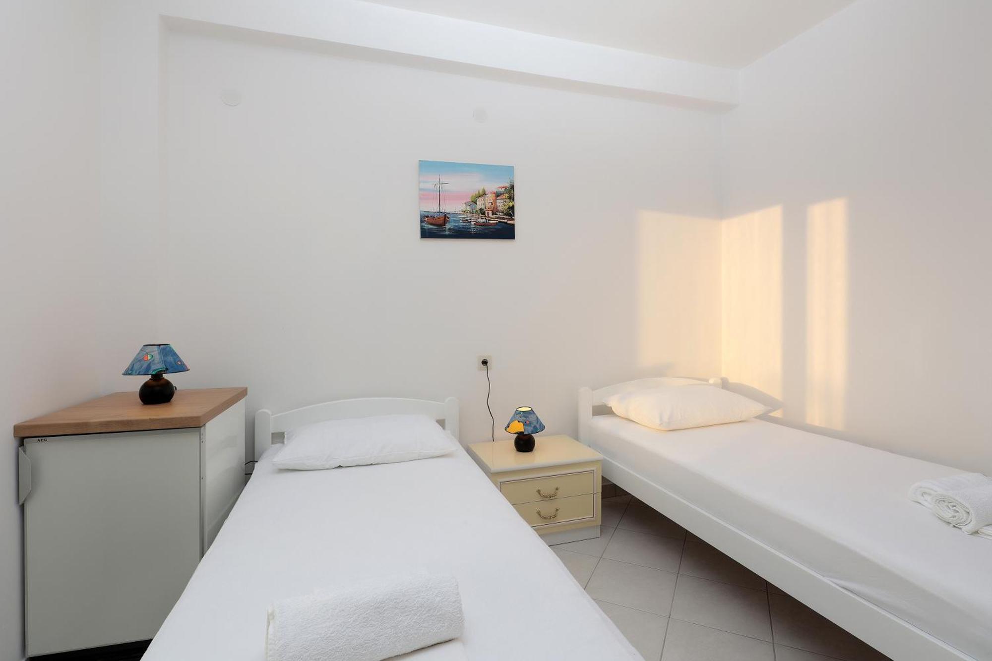 City Pool Apartments Novalja Bagian luar foto